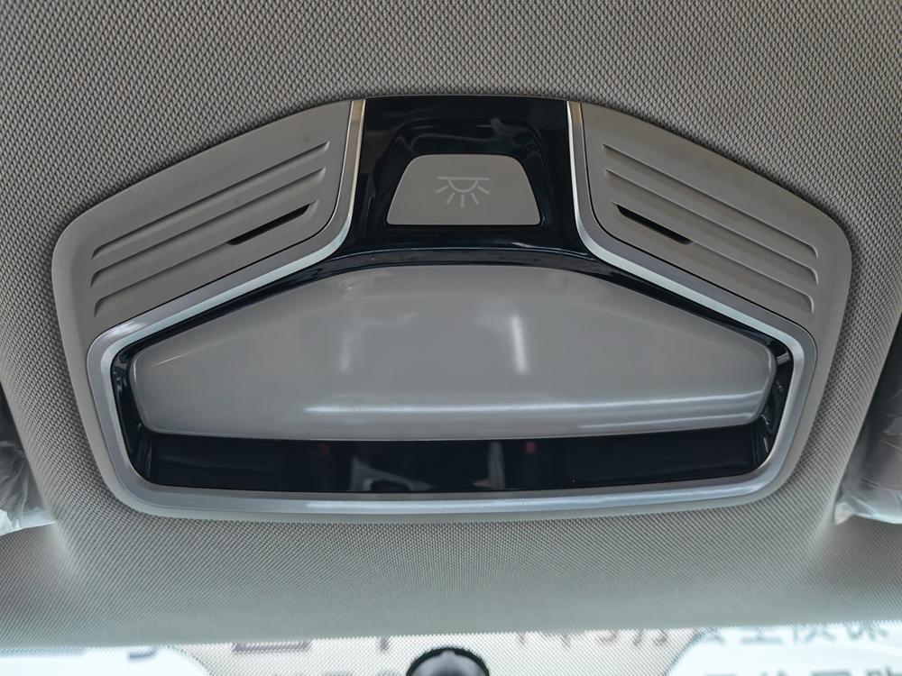 GEELY Emgrand 2023 car image #8