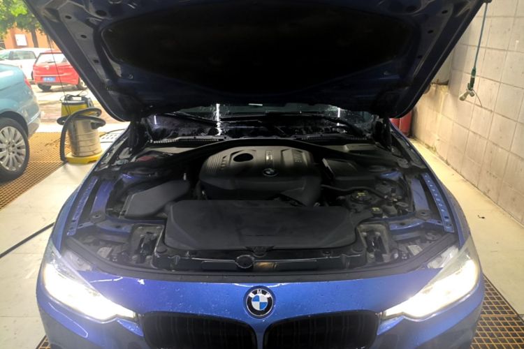 BMW 3 Series 2017 #20 BMW 3 Series 2017 car image #20