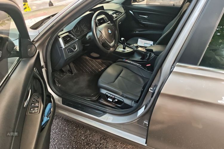 BMW 3 Series 2016 car image #18