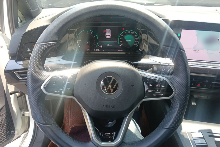 Volkswagen Golf 2023 #12 Volkswagen Golf 2023 car image #12