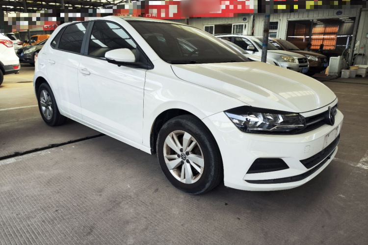 Volkswagen Polo 2021 car image #6