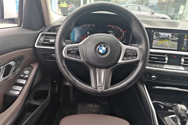 BMW 3 Series 2021 #11 BMW 3 Series 2021 car image #11