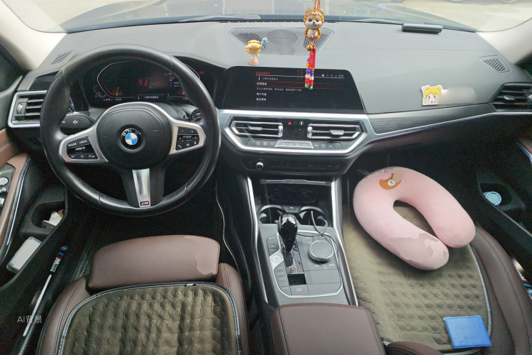 BMW 3 Series 2022 #11 BMW 3 Series 2022 car image #11