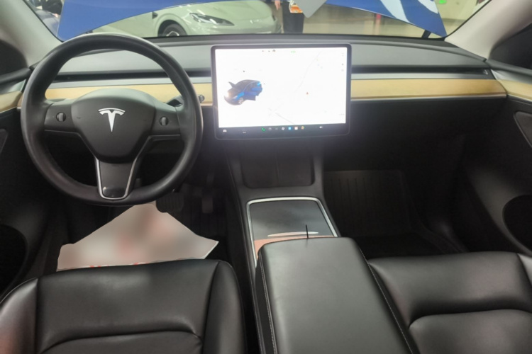 Tesla Model Y 2021 #11 Tesla Model Y 2021 immagine di auto #11
