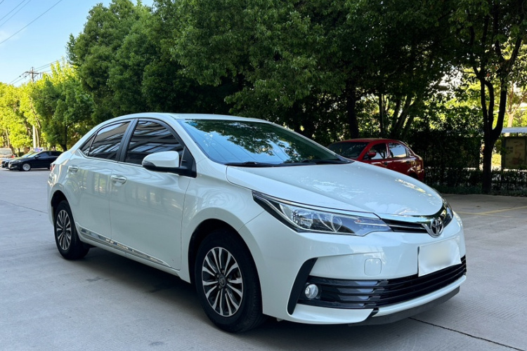Toyota Corolla 2017 car image #6