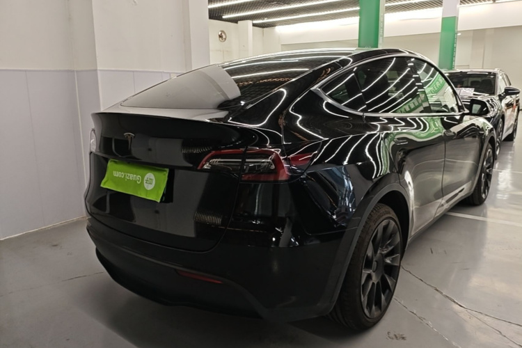 Tesla Model Y 2021 #7 Tesla Model Y 2021 car image #7