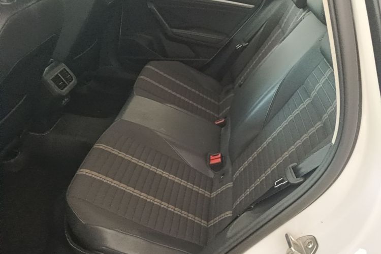 Volkswagen Lavida 2019 car image #13