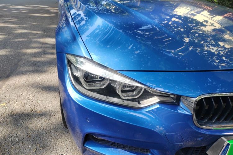 BMW 3 Series 2018 car image #8