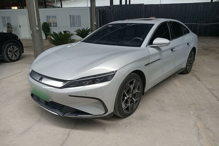 BYD Han 2024 car image #2