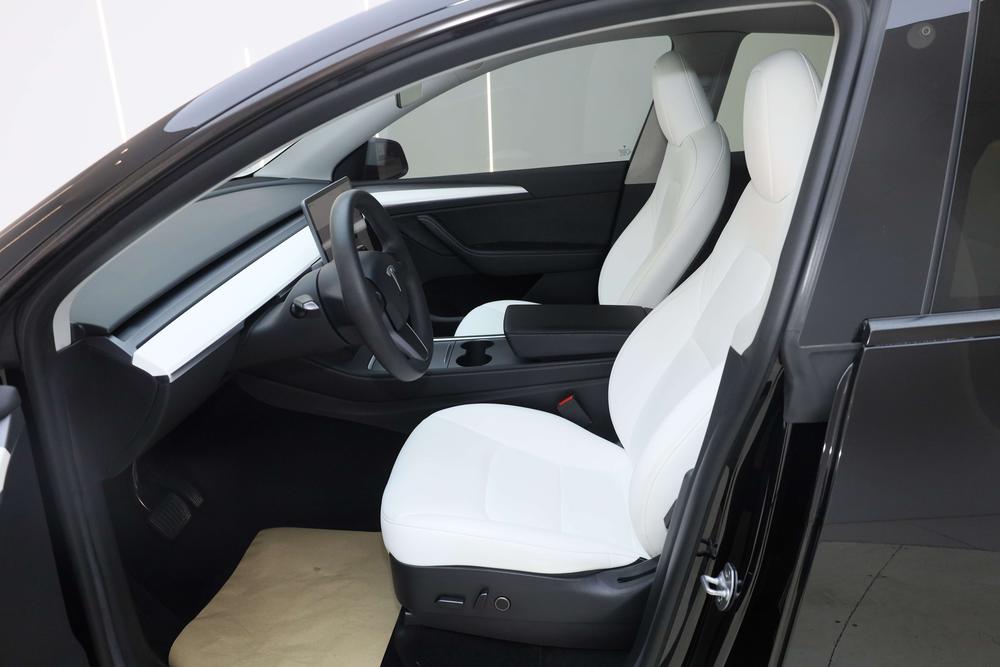 Tesla Model Y 2023 #22 Tesla Model Y 2023 car image #22