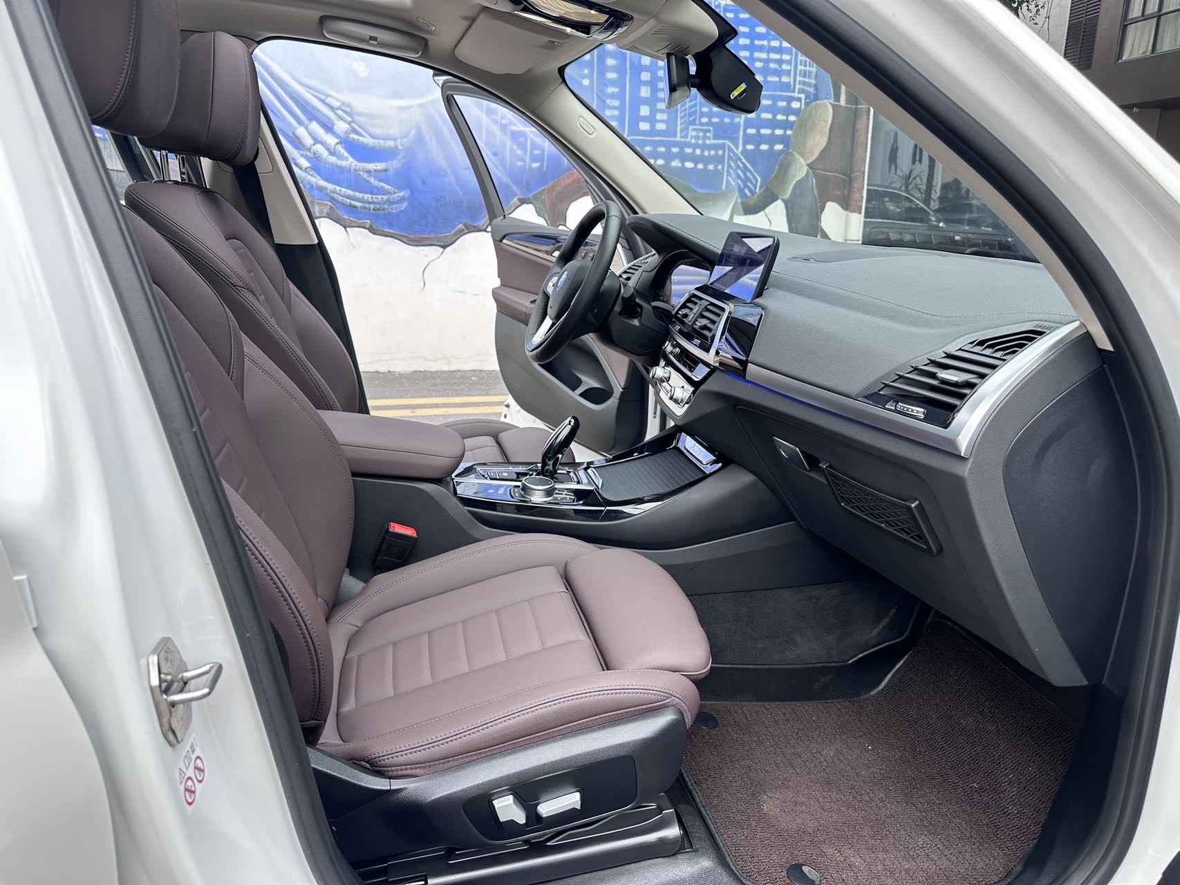 BMW X3 2021 car image #8