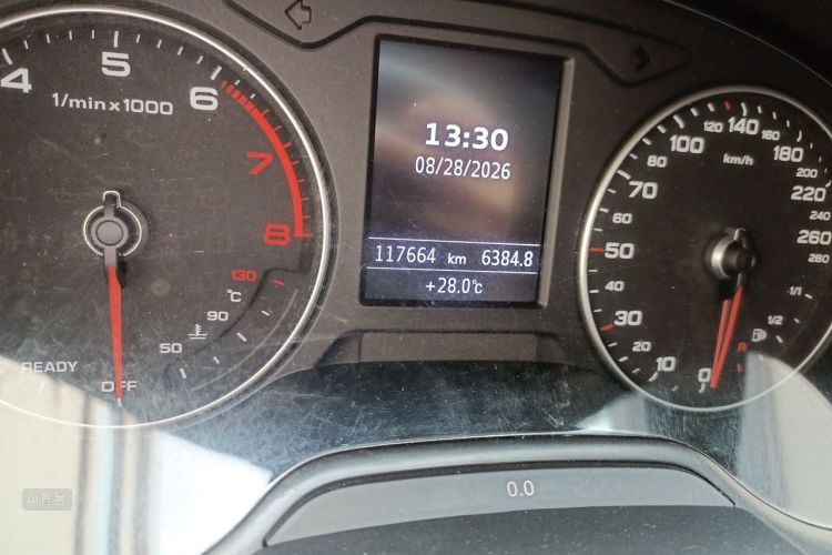 Audi A3 2017 car image #14