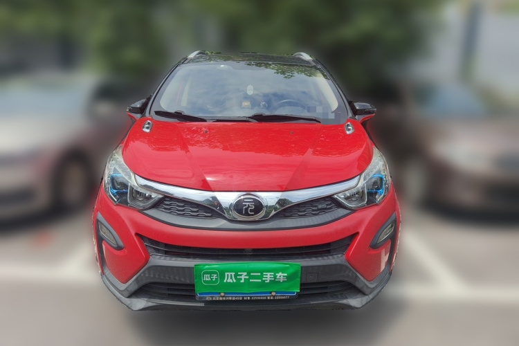 BYD Yuan 2017 #3 BYD Yuan 2017 car image #3