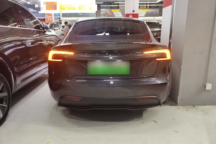 Tesla Model 3 2025 #6 Tesla Model 3 2025 car image #6