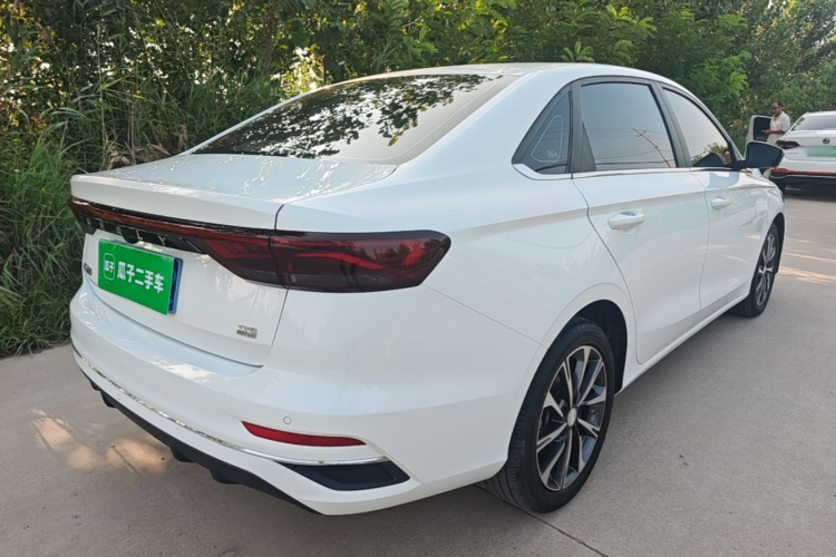 GEELY Emgrand 2025 #7 GEELY Emgrand 2025 car image #7