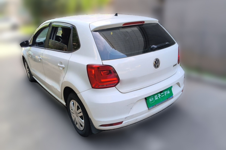 Volkswagen Polo 2017 car image #5