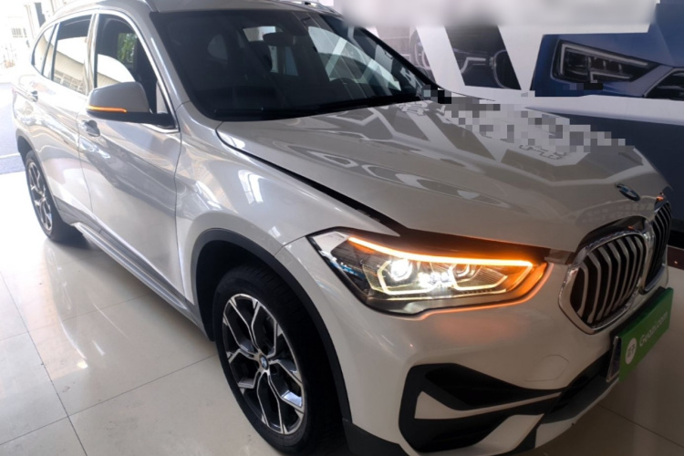 BMW X1 2022 #6 BMW X1 2022 car image #6
