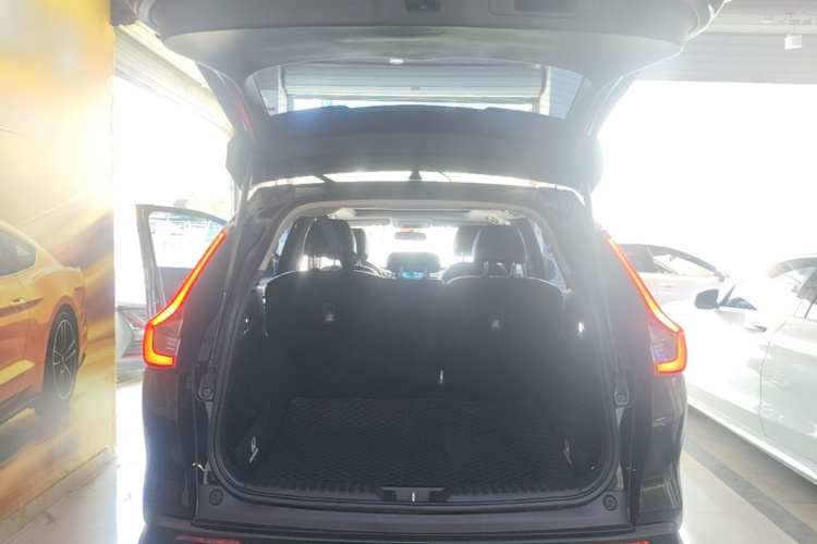 Honda CR-V 2023 صورة سيارة #19