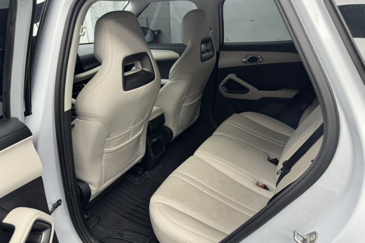 BYD YuanUP 2024 #9 BYD YuanUP 2024 car image #9