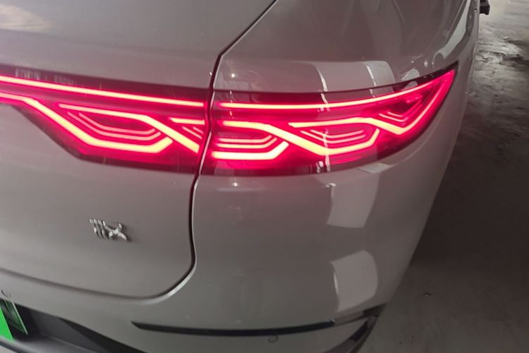 BYD Han 2024 #3 BYD Han 2024 изображение автомобиля #3
