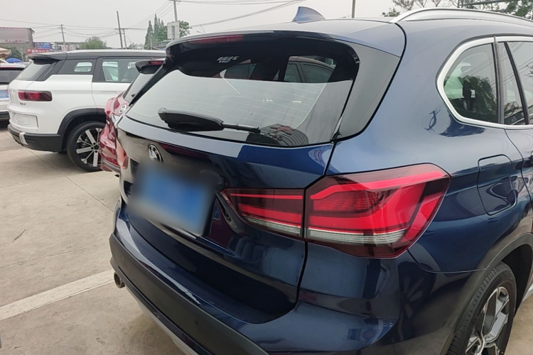 BMW X1 2021 car image #6