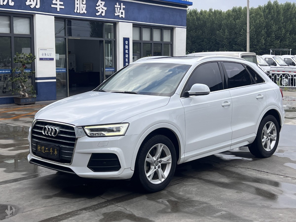 Audi Q3 2017 صورة سيارة #3