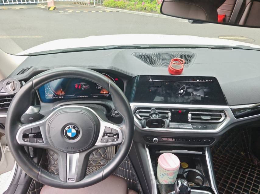 BMW 3 Series 2020 immagine di auto #5