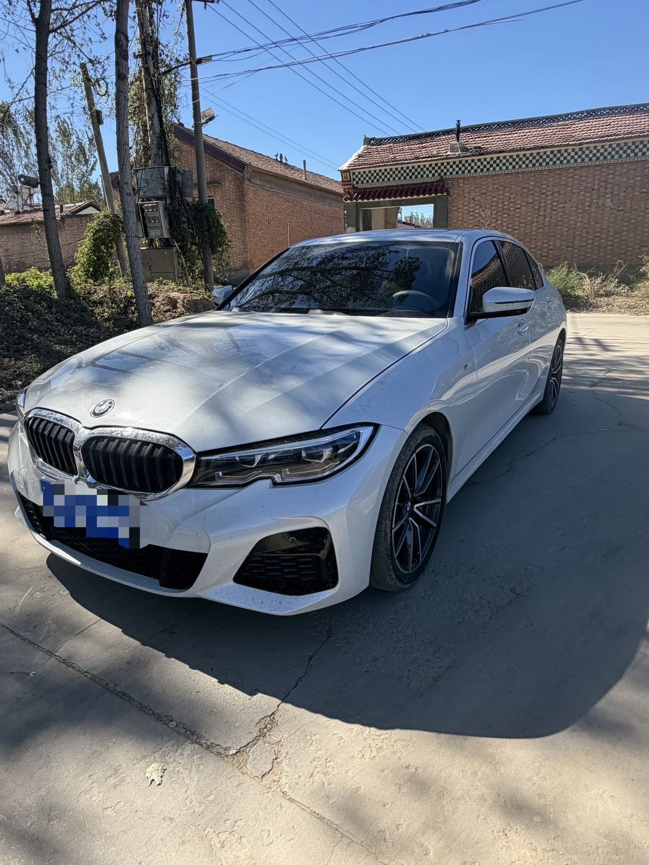 BMW 3 Series 2022 BMW 3 Series 2022 immagine di auto