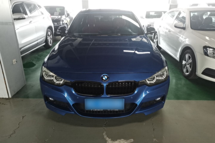 BMW 3 Series 2019 car image #3