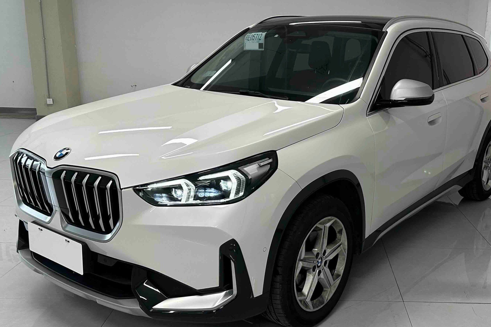BMW X1 2023 汽车图片 
