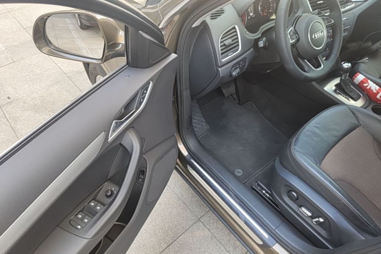 Audi Q3 2017 #16 Audi Q3 2017 car image #16