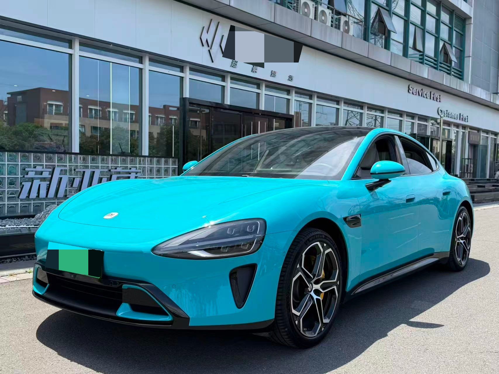 MI SU7 2025 car image 