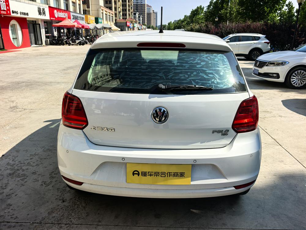 Volkswagen Polo 2016 car image #5