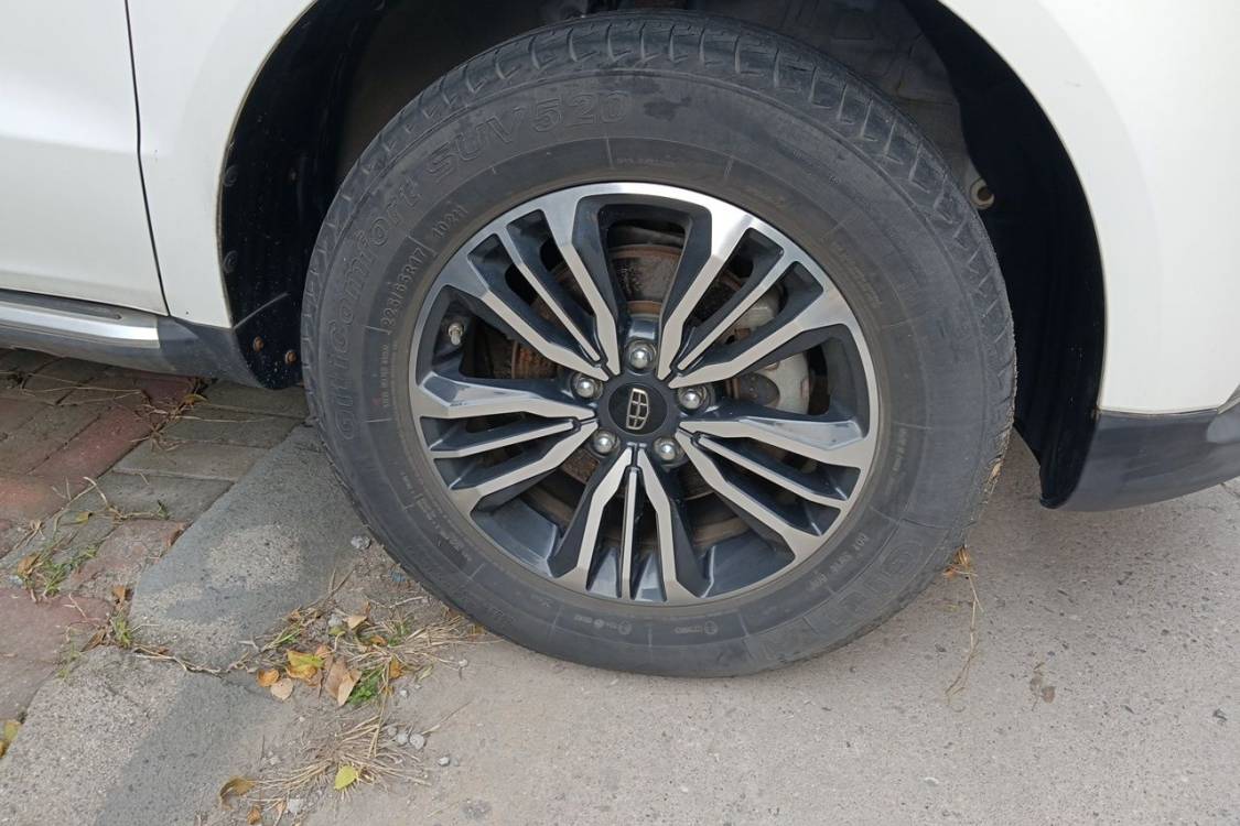 GEELY Vision X6 2016 car image #9