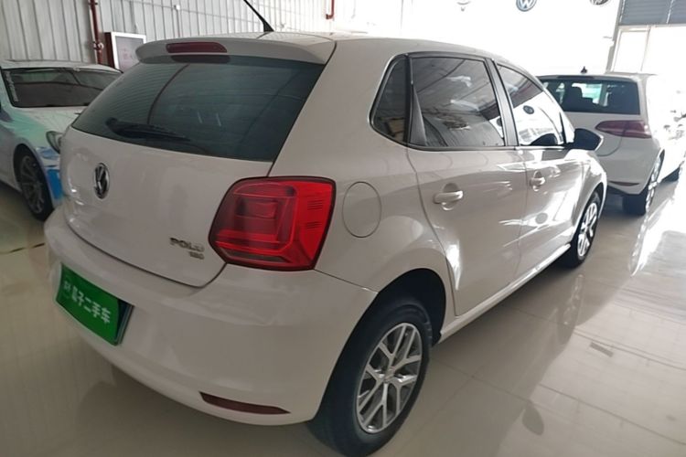 Volkswagen Polo 2019 car image #7