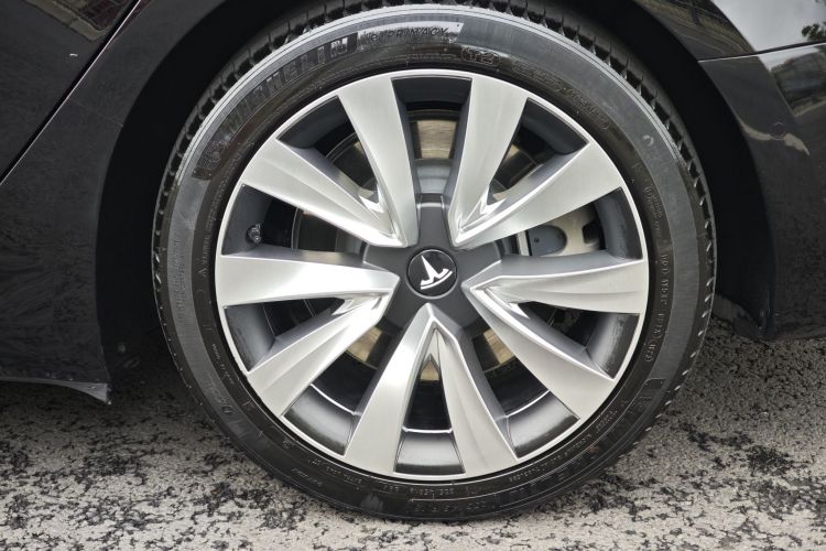 Tesla Model 3 2023 #8 Tesla Model 3 2023 car image #8