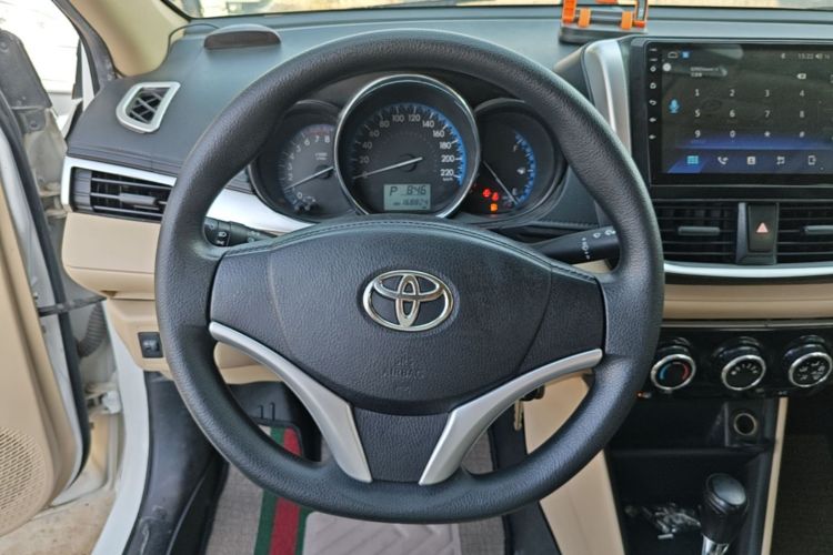 Toyota Vios 2017 صورة سيارة #11