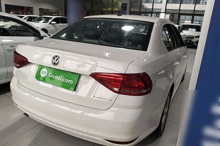 Volkswagen Lavida 2019 car image #7