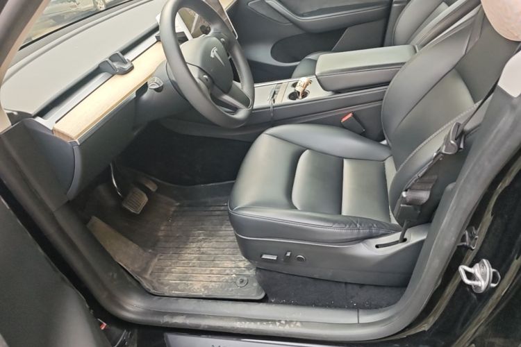 Tesla Model Y 2022 #15 Tesla Model Y 2022 immagine di auto #15