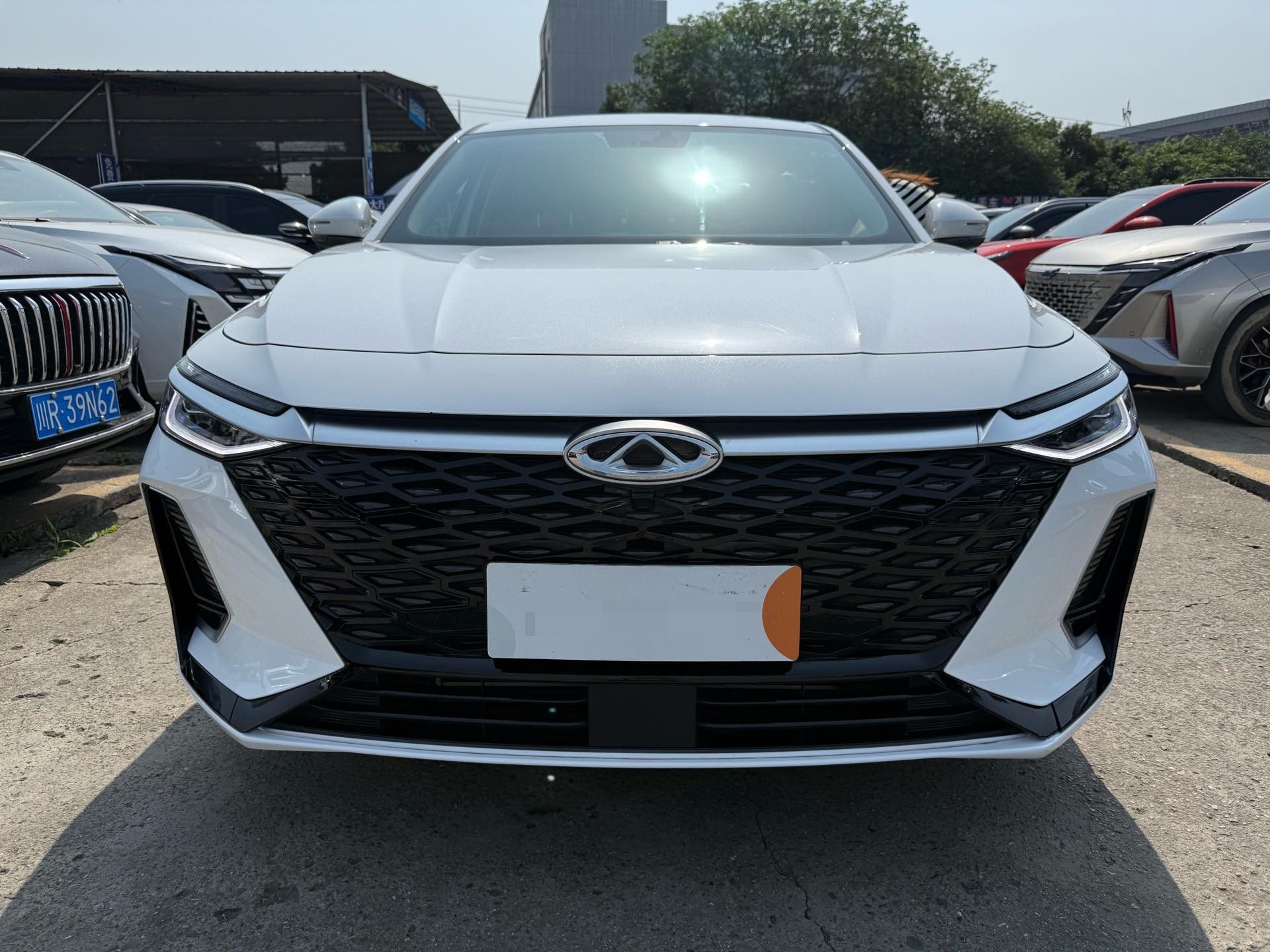 Chery Arrizo 8 2023 car image #2