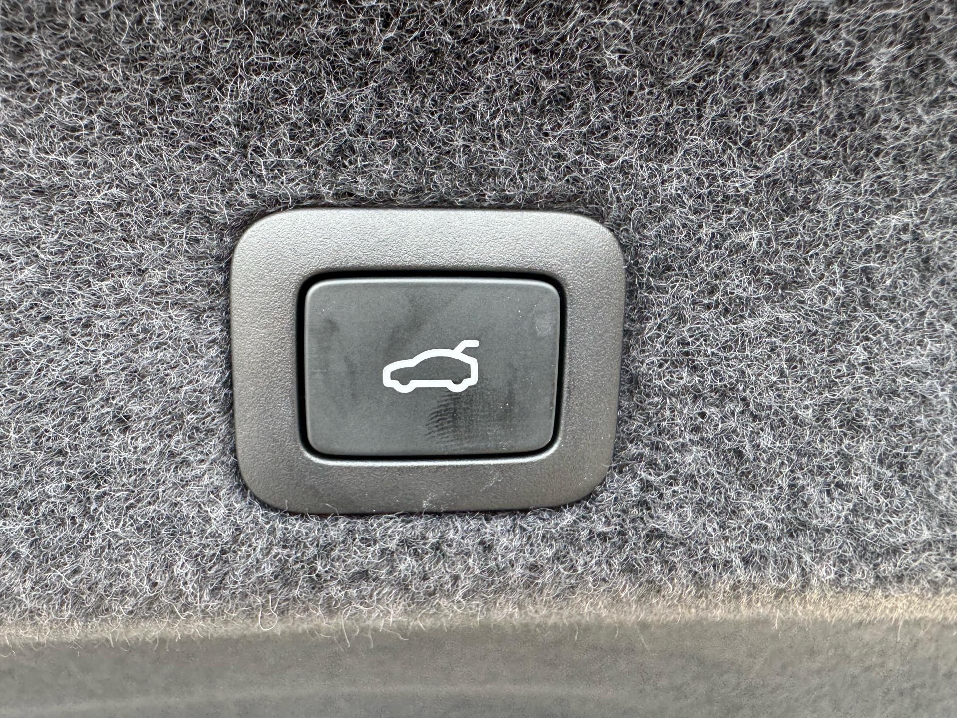 MI SU7 2025 car image #14