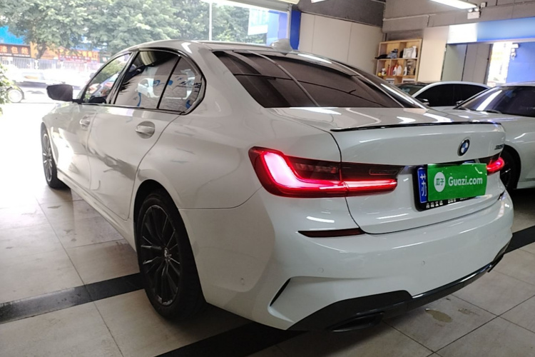 BMW 3 Series 2021 #7 BMW 3 Series 2021 car image #7