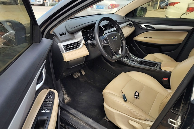 GEELY Emgrand 2018 #16 GEELY Emgrand 2018 car image #16
