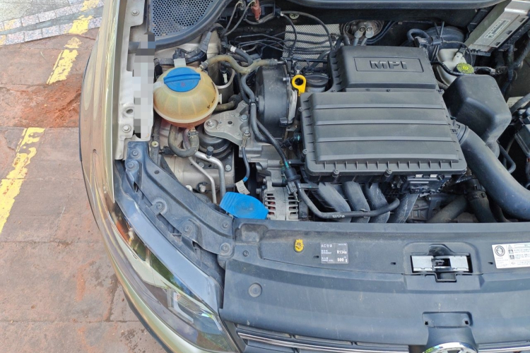 Volkswagen Polo 2018 car image #24