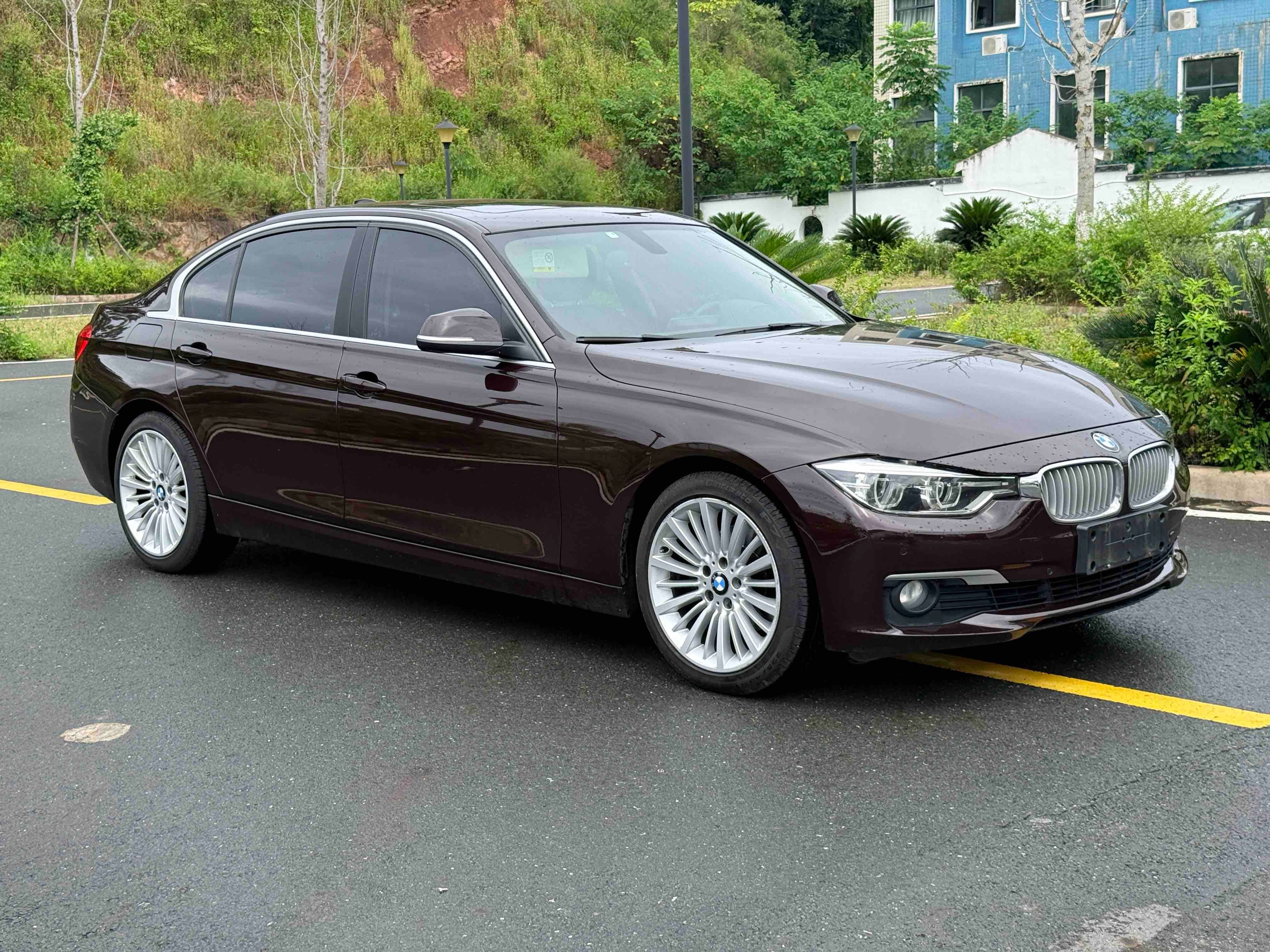 BMW 3 Series 2018 car image #5
