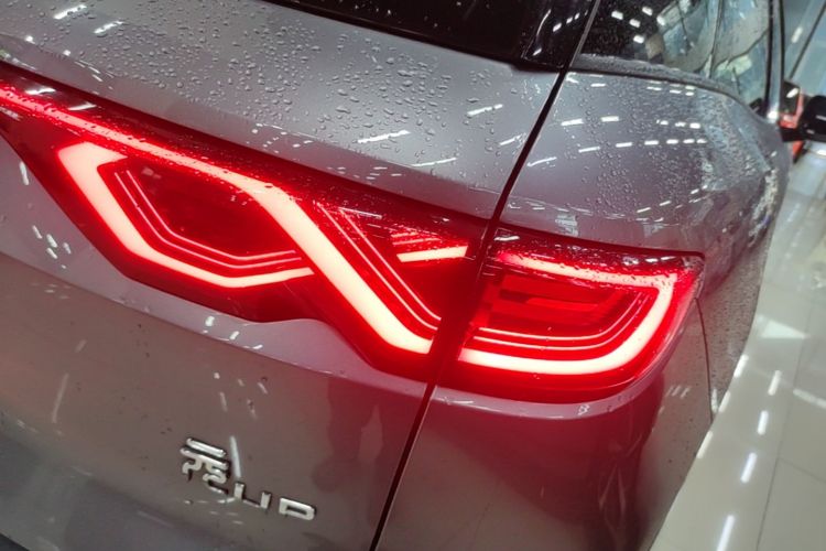 BYD YuanUP 2024 car image #8