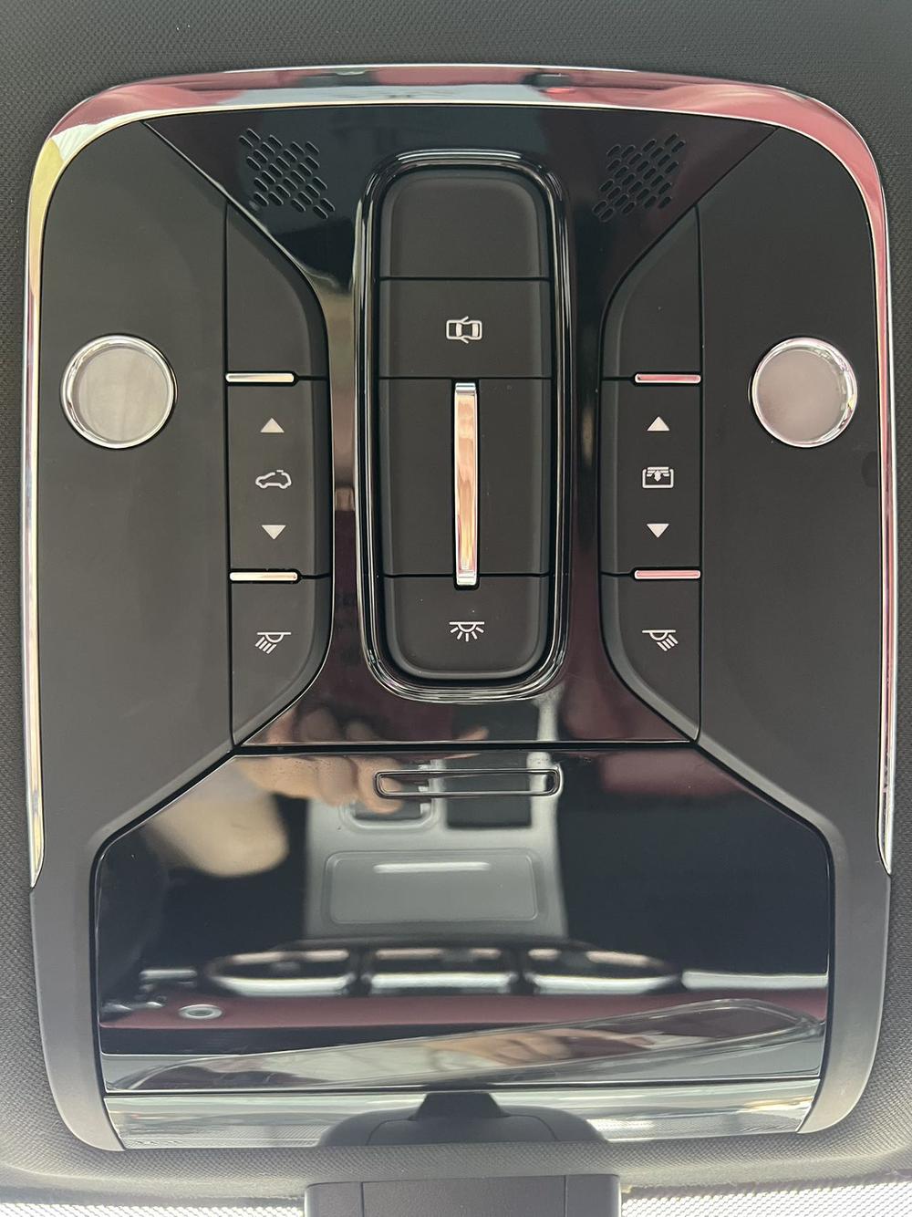 Jetour X70 PLUS 2023 #22 Jetour X70 PLUS 2023 car image #22