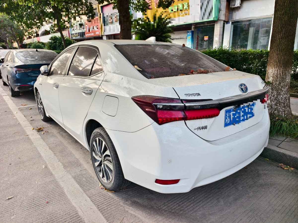 Toyota Corolla 2018 immagine di auto #2