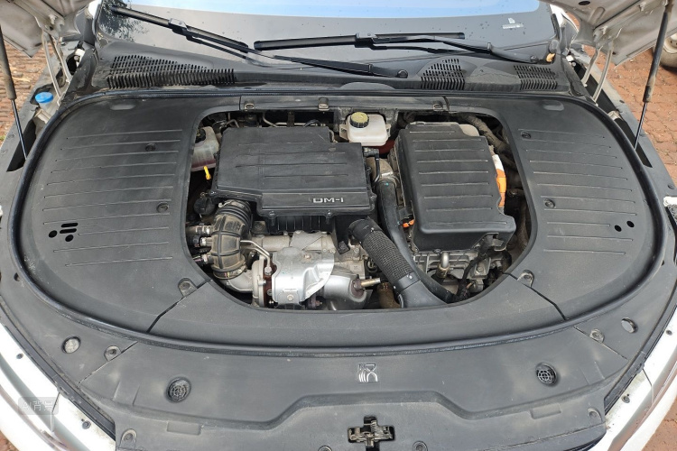 BYD Han 2022 car image #22