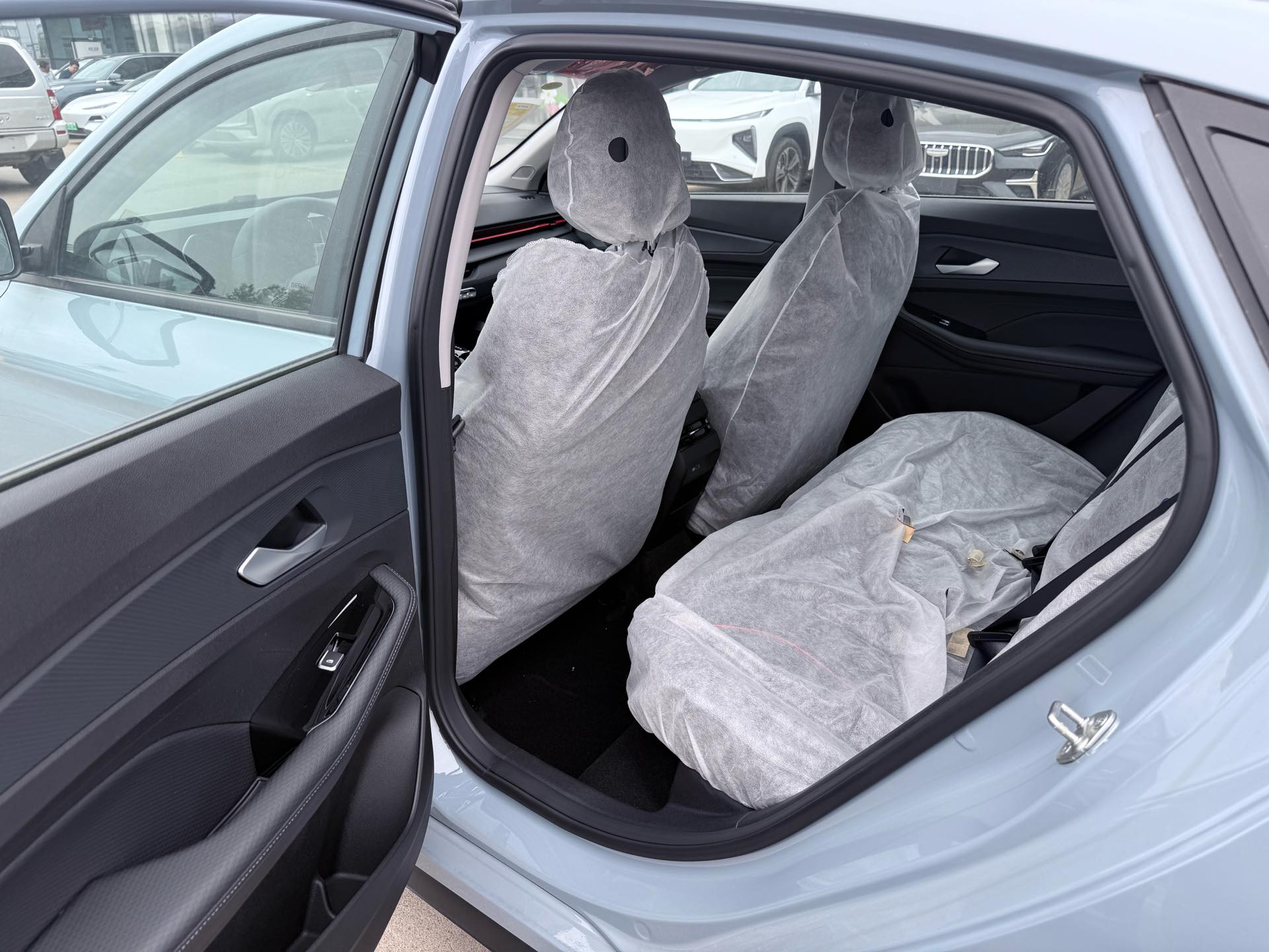 吉利汽车 缤瑞 2026 汽车图片 #7